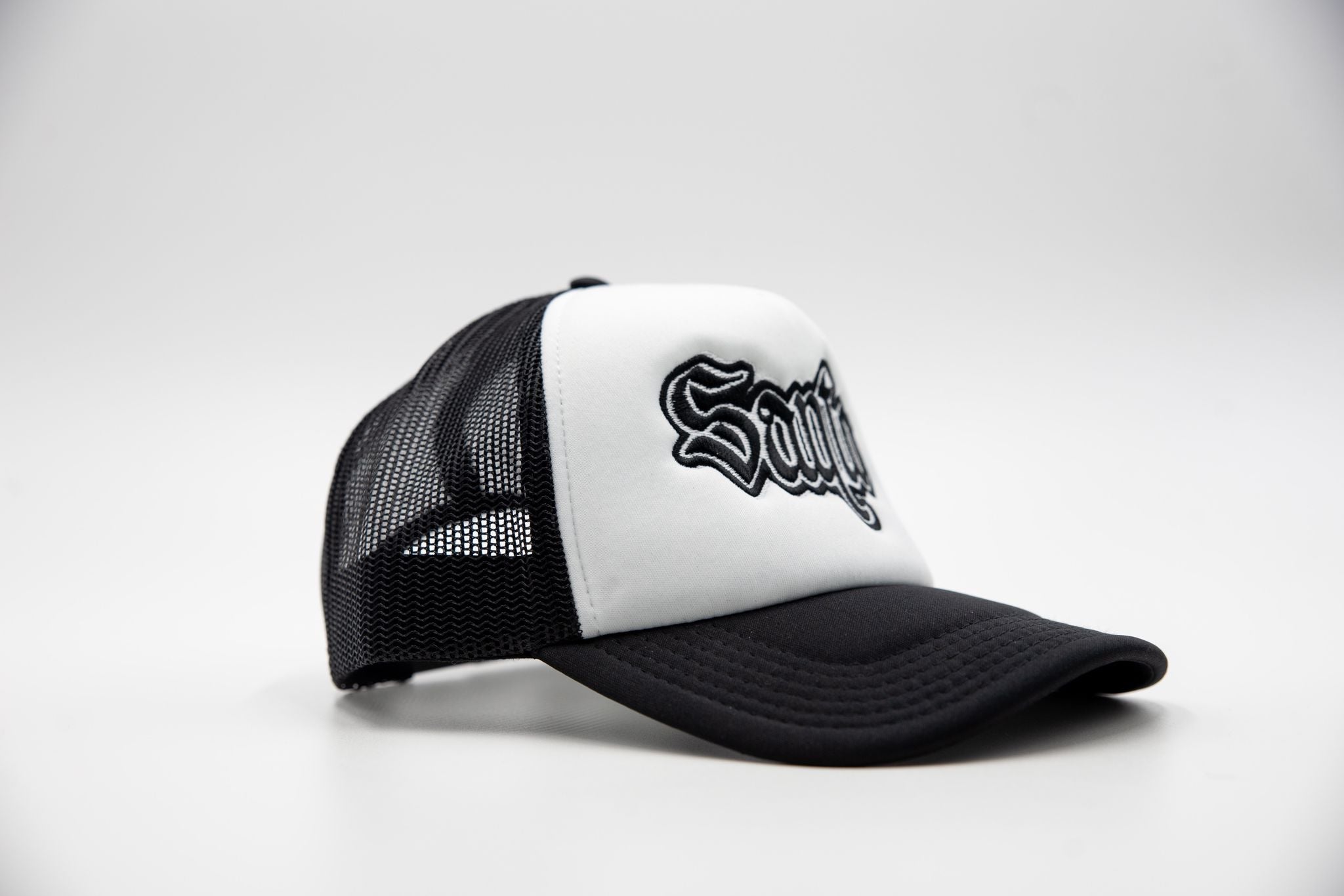 “SANTO” TRUCKER HAT