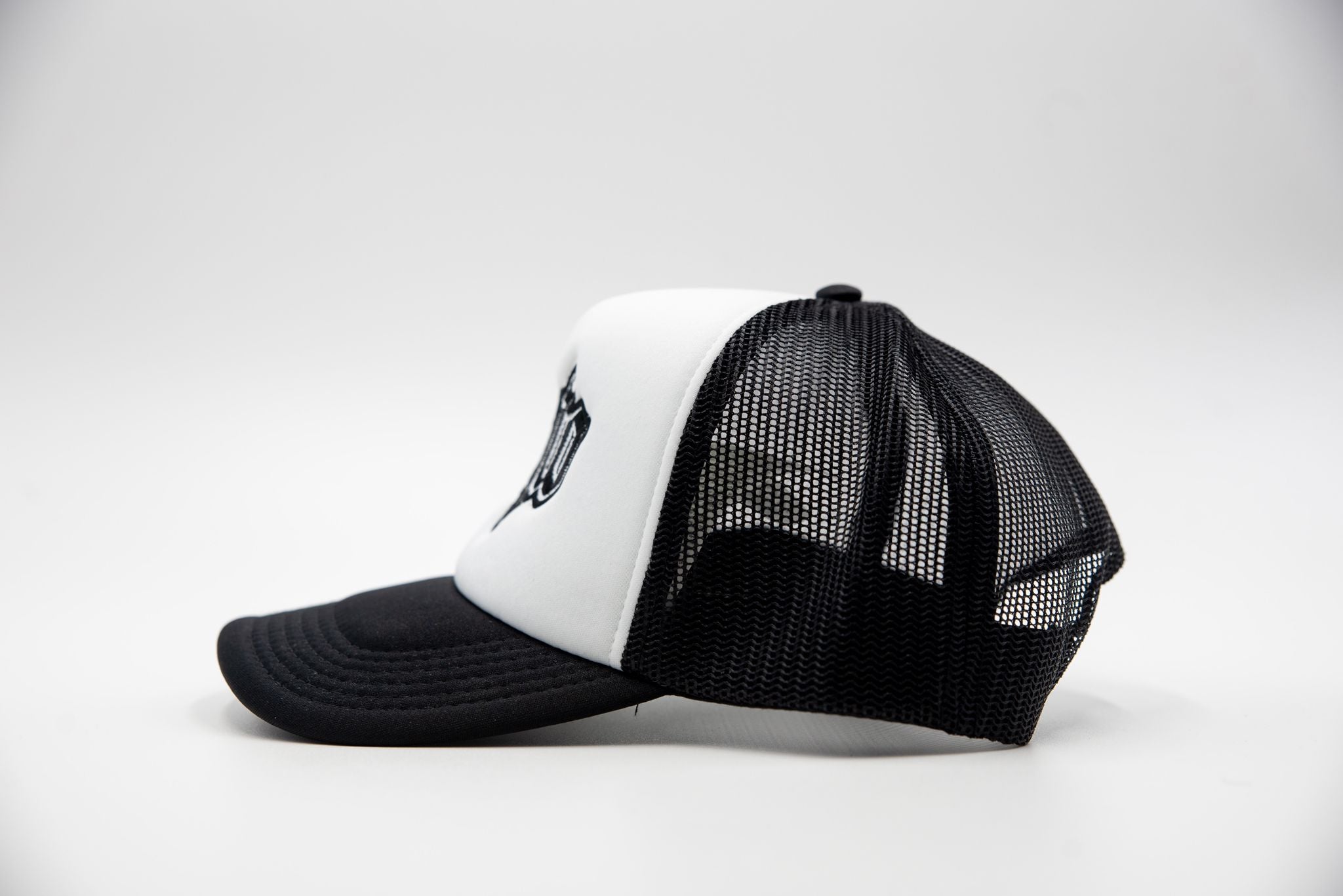 “SANTO” TRUCKER HAT